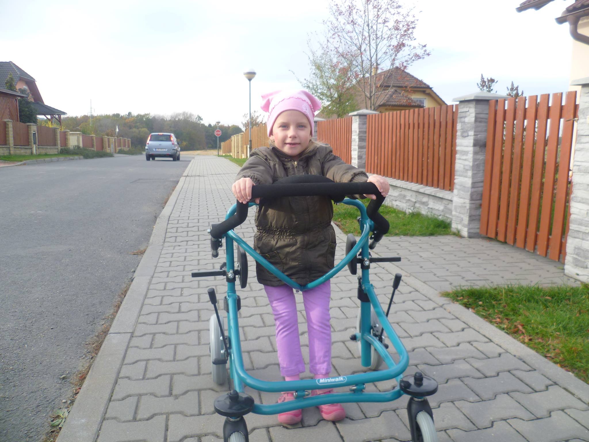 Pomocné chodítko Pomocné chodítko